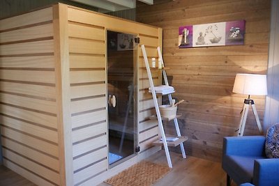 Plüsch-Ferienhaus in Filot mit Sauna und...