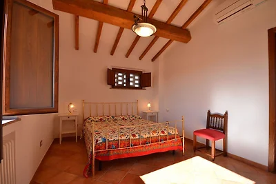 Schönes Ferienhaus mit Pool im Herzen der...