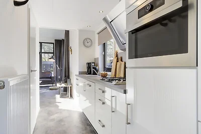 Wellness Chalet mit Smart TV, neben Bos