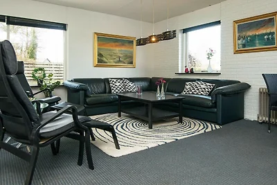 30 Personen Ferienhaus in Ebeltoft-By Traum