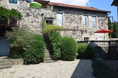 Hübsches Ferienhaus mit privatem Garten