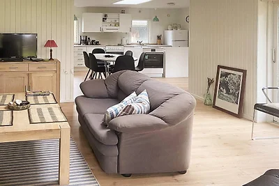 6 Personen Ferienhaus in Vesløs-By Traum