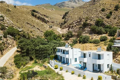 Villa in Plakias mit Pool & Strandnähe
