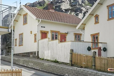 6 persone case ad LYSEKIL