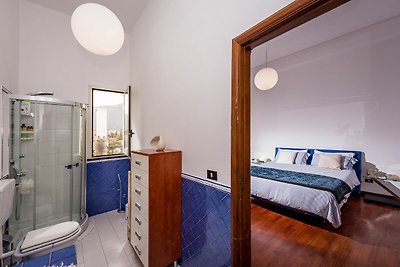 Historical apartment in the heart of...