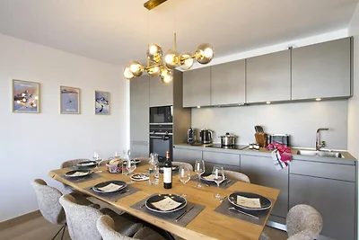 PHOB02 Schöne helle Wohnung von 80 m2 mit...