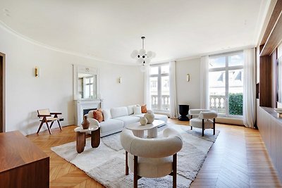 Luxuriöses 4-Zimmer-Apartment mit 8 Betten un...