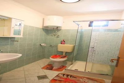Modernes Studio-Apartment in Dinjiska