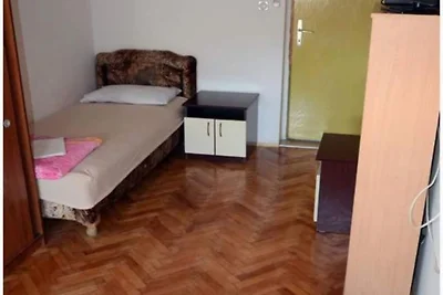 Apartments Roza - One bedroom apartment with ...