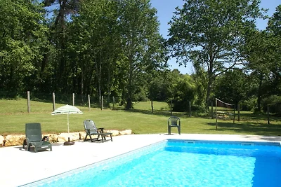 Pittoresca casa vacanze con piscina