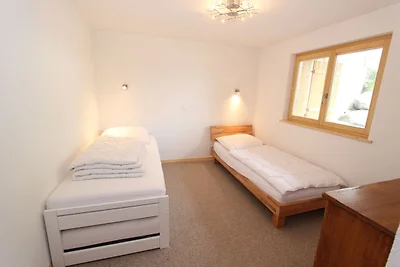 Charmantes Chalet in Riddes mit Sauna