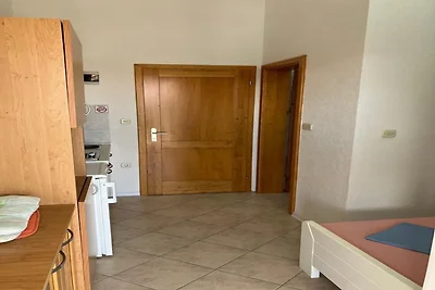 Studio Apartment Vir 4