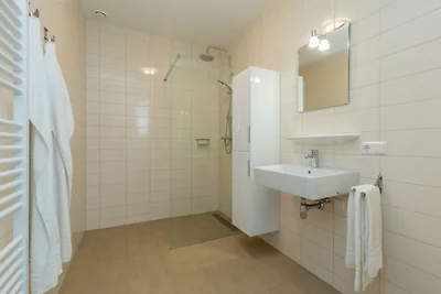 Apartment in malerischer Lage am Meer in...