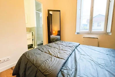 Wohnung in Grenoble nahe Tram & Geschäften