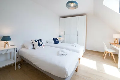 Luxe 3-kamerappartement met zeezicht