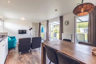 Chalet am Waldrand für Familienausflüge