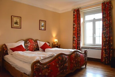 Wunderschönes Schloss in Freux mit Sauna