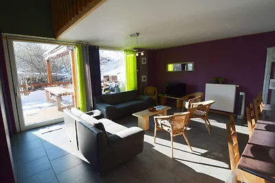 Mooi modern huisje met saunabubbelbaden