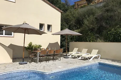 Villa in Santa Cristina d'Aro mit...