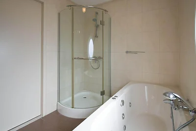 Doppelhaushälfte mit privater Sauna