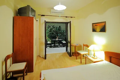 Apartments Magda- Superior Studio Apartment w...