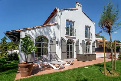 Schöne Villa mit Terrasse in Biarritz