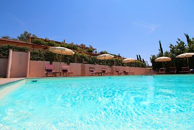 Bauernhof mit Pool in Montalto di Castro