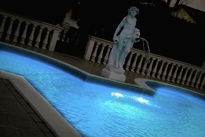 Geräumige Villa mit eigenem Pool in Anzio...