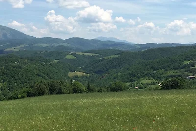 Bauernhaus in Apecchio mit Schwimmbad