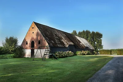 Teil eines Bauernhauses mit privater Terrasse