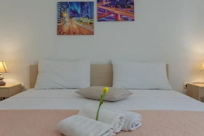 Vacation Home Pasalic - Eight Bedroom Holiday...