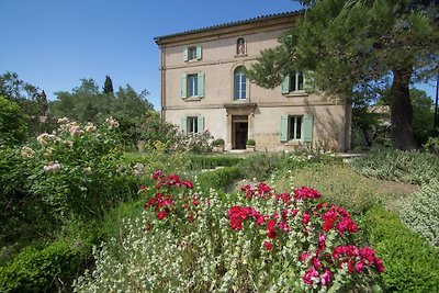 Villa moderna a Fournès con piscina privata