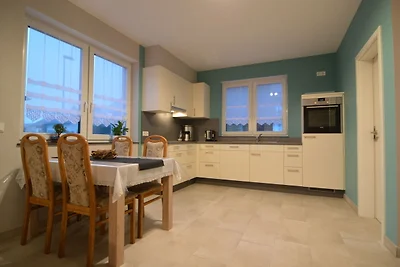 Appartamento moderno con terrazza a Weinsheim