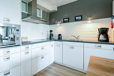 4-Personen-Apartment mit Meerblick