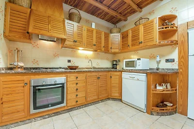 Villa a Benirrבs con vasca idromassaggio