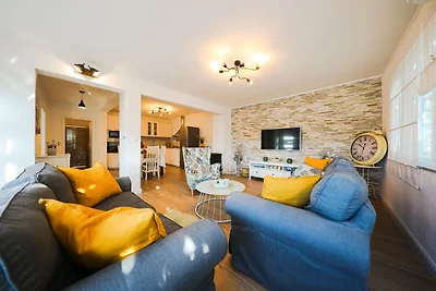 Villa a Pridraga con piscina e cinque persone