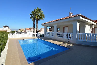 Charmante Villa mit privatem Pool