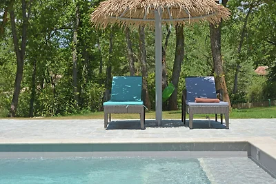 Moderne Villa in Montauroux mit Pool