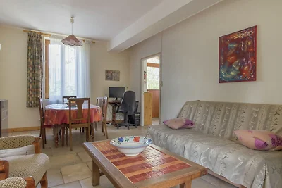Cottage in un'antica fattoria isolata