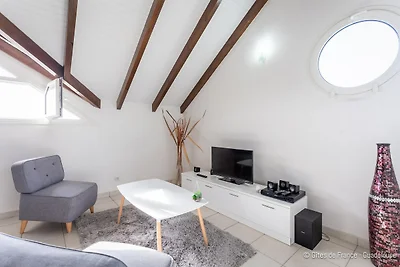 Luxusvilla in Paradise Bay mit Meerblick