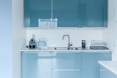 Nieuw huis met zwembad vlakbij het strand.