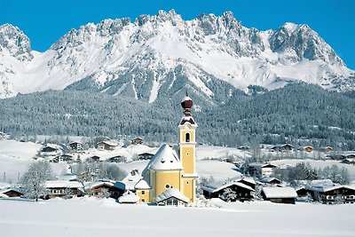 Modernes Ferienhaus in Brixen im Thale, Tirol...