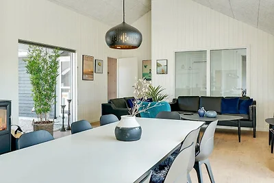 26 Personen Ferienhaus in Grenaa
