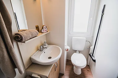 One Bedroom Mobile Home with Lake View (owner...