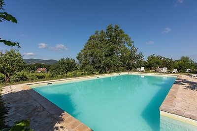 Luxuriöse Villa in Umbertide mit Swimmingpool