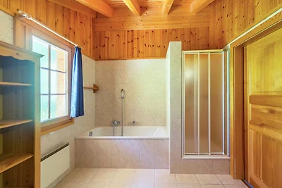 Komfortables Ferienhaus mit Kamin