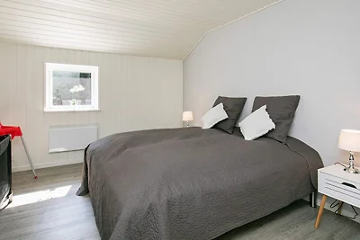 8 Personen Ferienhaus in Væggerløse