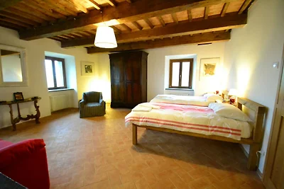 Geräumiges Ferienhaus mit eingezäuntem Garten