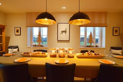 Geräumiges Ferienhaus in Sourbrodt mit Sauna