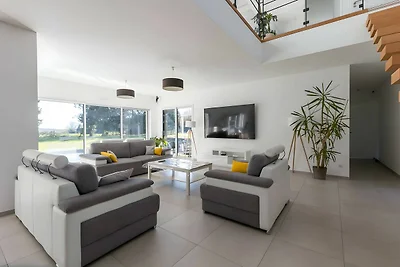 Moderne Villa für 10 Personen mit privatem...